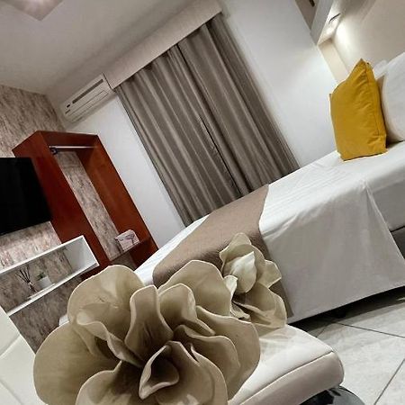 Premium Suites Ofrínion Buitenkant foto