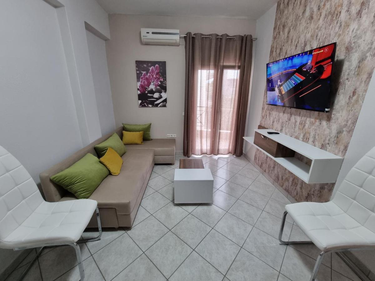 Premium Suites Ofrínion Buitenkant foto