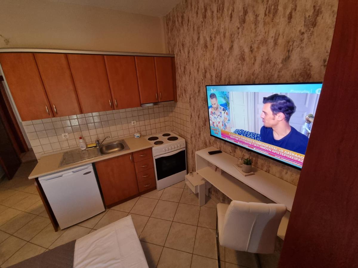 Premium Suites Ofrínion Buitenkant foto