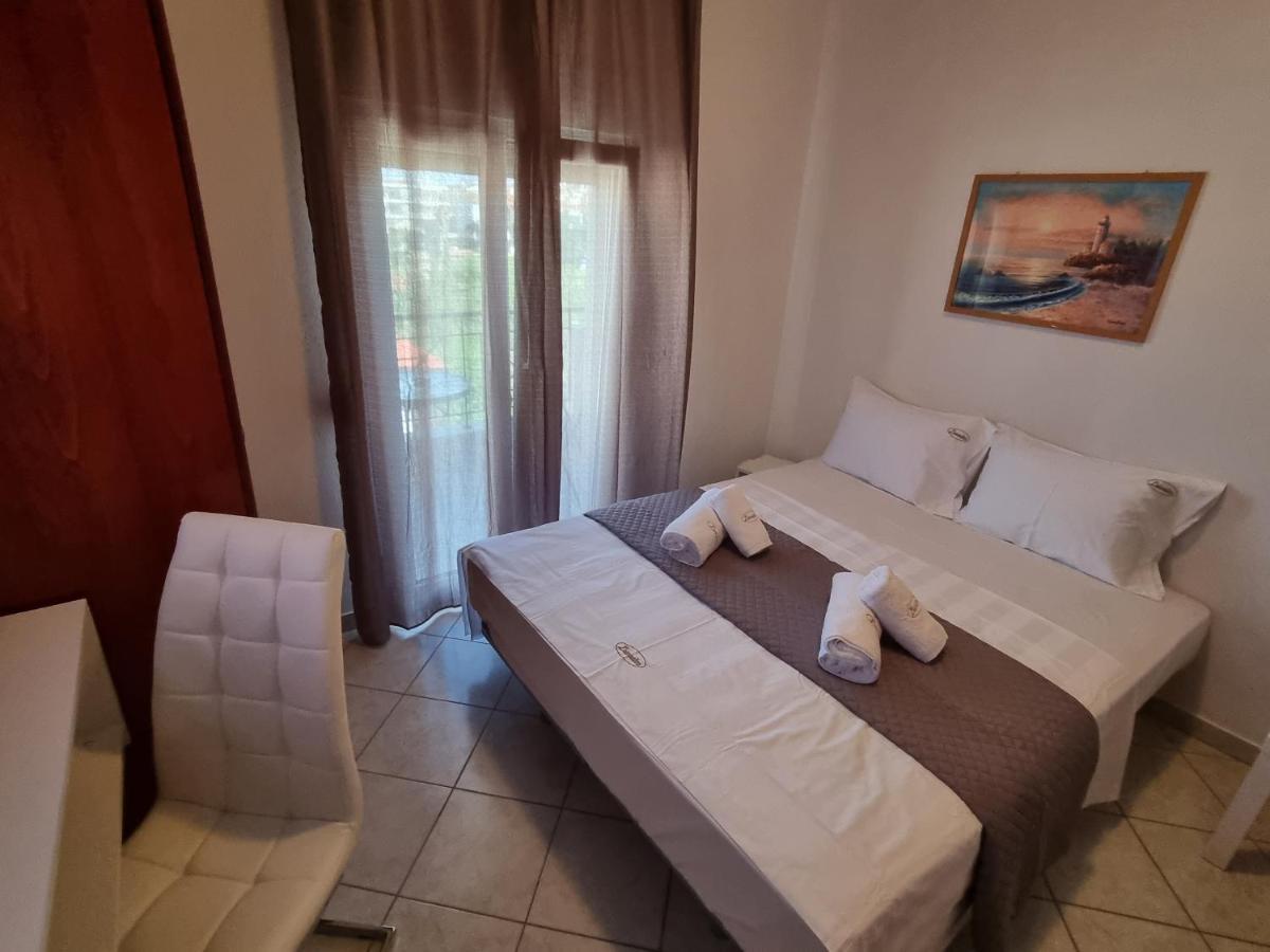 Premium Suites Ofrínion Buitenkant foto