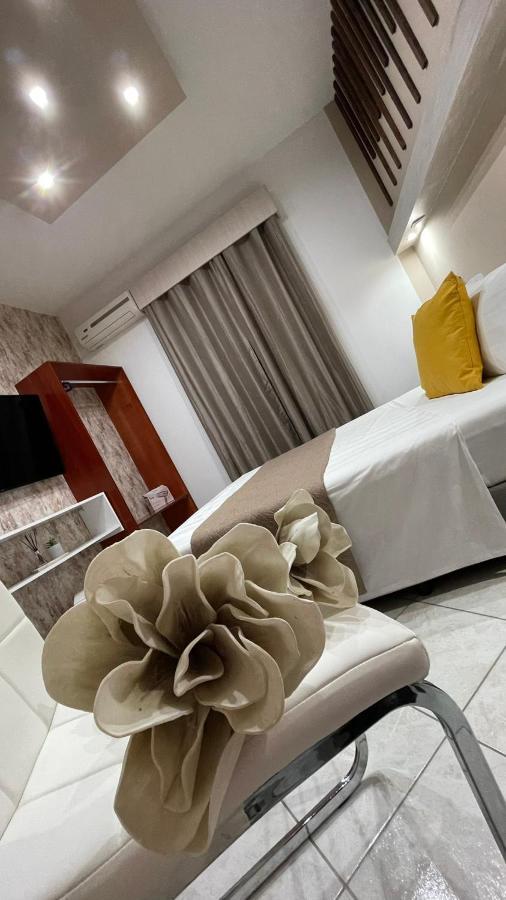 Premium Suites Ofrínion Buitenkant foto